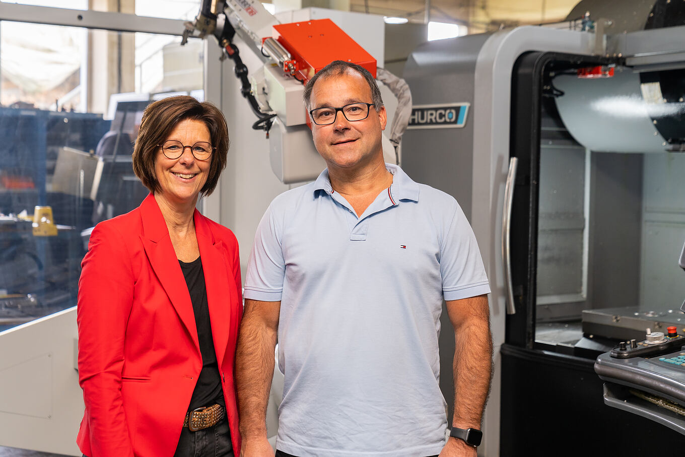Geschäftsführerin Karin Wergen und Betriebsleiter Joachim Steffens bei Mechanik Wergen in Monschau